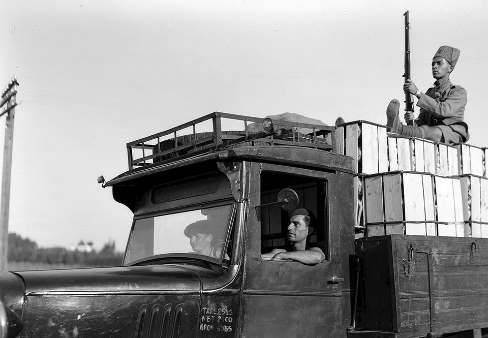 haganah soldat skyddar transport 1938 sh0QwFK z8Lc haganah soldat skyddar transport 1938 sh0QwFK z8Lc